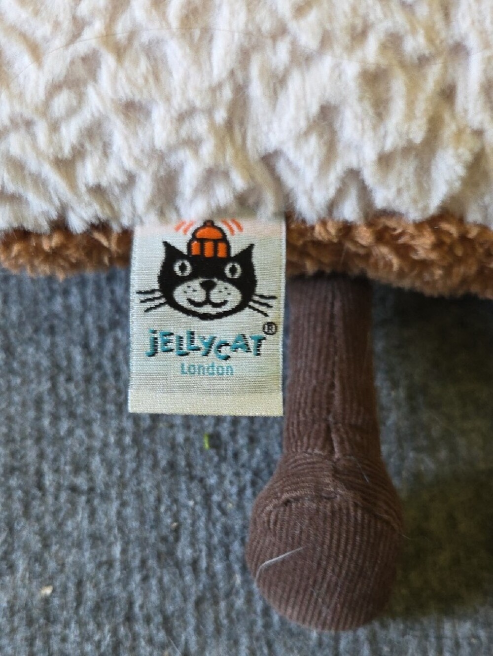 Jellycat Retired Taco Plush - Picture 4 of 4